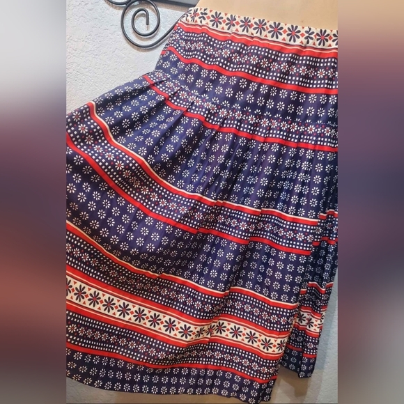 VTG Floral Custom Made 2 Pcs Set Buttons Down Blouse & Pleated Skirt Twinset - Picture 6 of 9